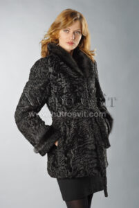 Півшубок каракуль, фасон курточка із норковим коміром|Каракулевый полушубок с шалевым норковым воротником
