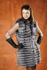 жилет (безрукавка) - хутро чорнобурка, довжина 85 см |Меховой жилет из меха чернобурки (безрукавки), длина 85 см