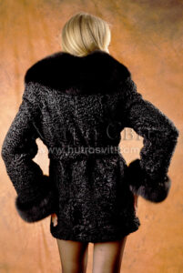 Півшубки каракуль.Модель курточка із песцевим коміром та манжетами|Полушубки каракуль.Модель с воротником и манжетами из песца