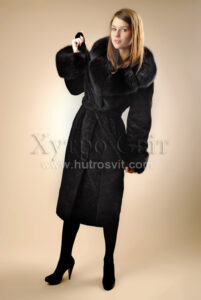 Пальто - мутон, комір - песець|Пальто из меха мутон, воротник - песец