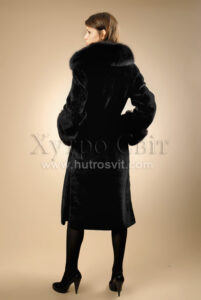 Пальто - мутон, комір - песець|Пальто из меха мутон, воротник - песец