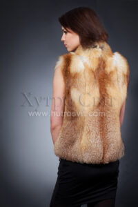 Яскрава модель хутряних виробів. Меховой жилет з цільної лисиці, колір рудий, довжина 60 см, при виборі з каталогу - індивідуальне пошиття|Меховой жилет из лисицы обычной, цвет рыжий. Прекрасно подойдет для автоледи, для киева, донецка, одессы