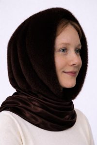 Норкова хустина, платок, капор, коричневого кольору