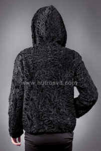 Каракуль півшубок - модель курточка куліска з капюшоном|Каракулевый полушубок с капюшоном и кулиской