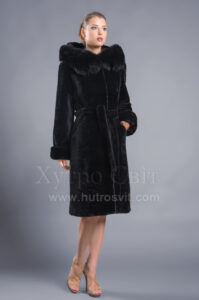 Шуба із мутону з капюшоном та песцем|Мутоновая шуба пальто с капюшоном и песцовой опушкой