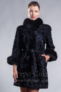Пальто із каракуля з рукавом 3/4, песцева стійка та манжети|Каракулевое пальто, рукав 3/4, песцовые манжеты и воротник