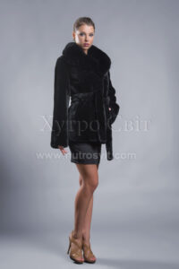 Приталений півшубок із мутону з пояском та англійським коміром, |Мутоновый полушубок, приталенность, пояс, песец на воротник,