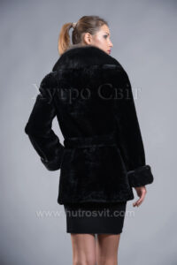 Приталений півшубок із мутону з пояском та англійським коміром, |Мутоновый полушубок, приталенность, пояс, песец на воротник,