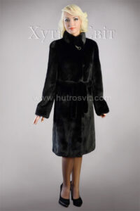 Шуба із чорної скандинавської норки, комір стійка, модель пальто|Шуба из скандинавской черной норки, воротник стойка, пальтовой фасон