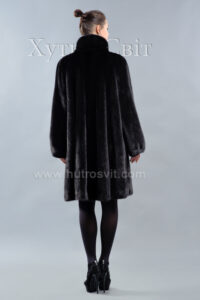 Шуба-манто із чорної скандинавки, комір стійка, модель трапеція|Норковая шуба-манто, расклешенная модель, черная скандинавка, стойка