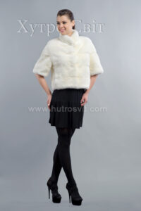Півшубок-пелерина рукав 3/4 із білої норки|Шубка-пелерина из белой норки с коротким рукавом