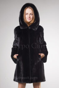 Норкова шуба з капюшоном, чорна, фасон трапеція, пошиття в розпуск|Норковая шуба трапеция, капюшон, пошив в розпуск