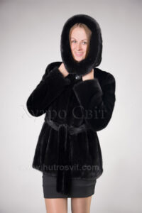 Півшубок норковий з капюшоном із аукціонної скандинавської норки|Норковый полушубок с капюшоном