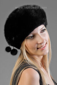 Шапка хутряна з норки - тип: берет, чорного кольору. регульований розмір|Меховые шапки: мягкий норковый берет - мех норка скандинавская, цвет черный