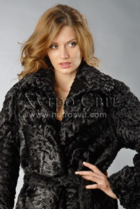 Шуба-пальто каракуль, подвійний англійський комір|Шуба-пальто каракуль, двойной английский воротник