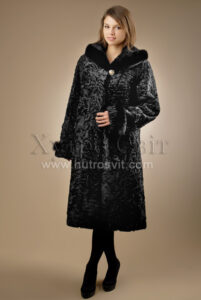 Шуба із каракулю з капюшоном обшитим норкою, |Каракулевая шуба-манто, капюшон, отделка - норка. Цены и фото от ХутроСвит Тисменица,