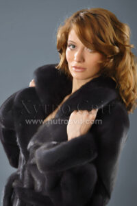 шуба із норки кольору графіт|шуба норковая, фасон пальто, цвет графит